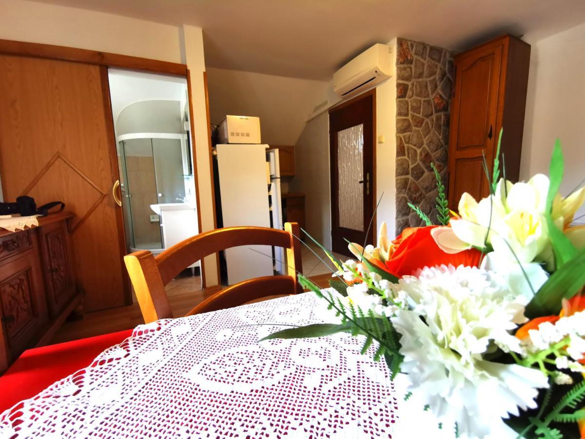 Apartman Pod Nehajem Leilighet Senj  Eksteriør bilde